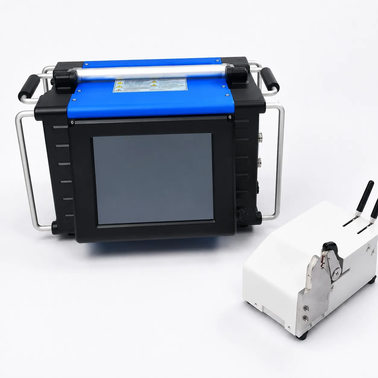 M200 air-cooled bilingual touchscreen HMI