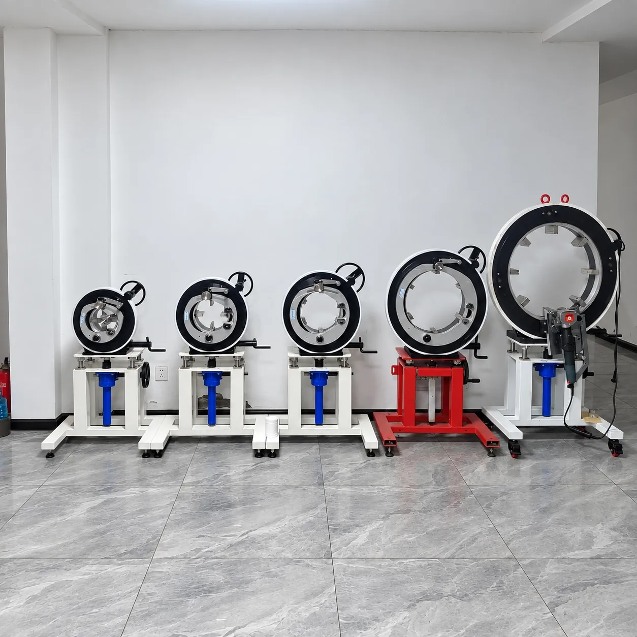 Planetary orbital pipe saw range — five frame sizes on their stands